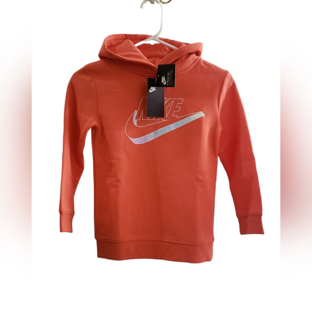 NWT Nike Girls 2-Piece Hoodie/Legging Set Coral/Salmon Color